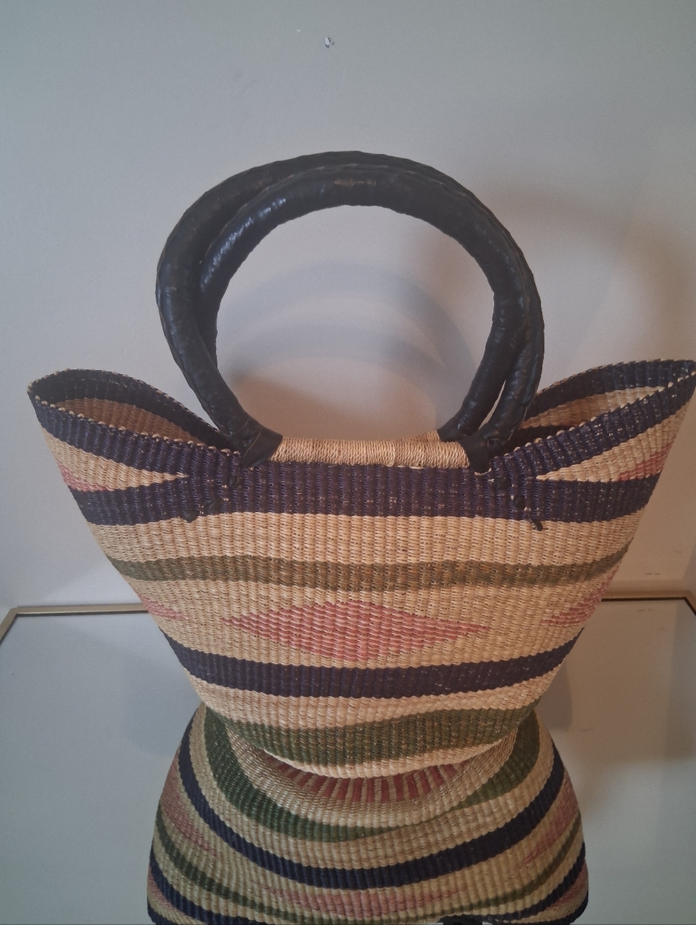 Authentic African Ghanaian Bolga Multicolored Handwoven Straw Market Basket - Picture 4 of 8